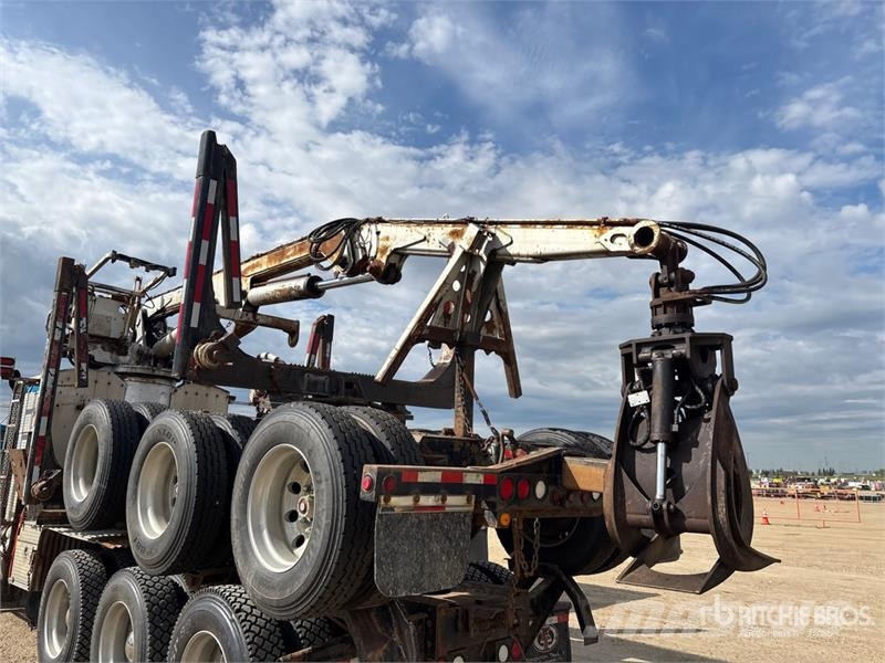 Kenworth T800 شاحنات أشجار
