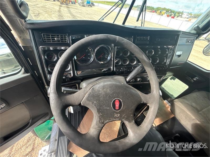 Kenworth T800 中古トラクターヘッド | トレーラーヘッド