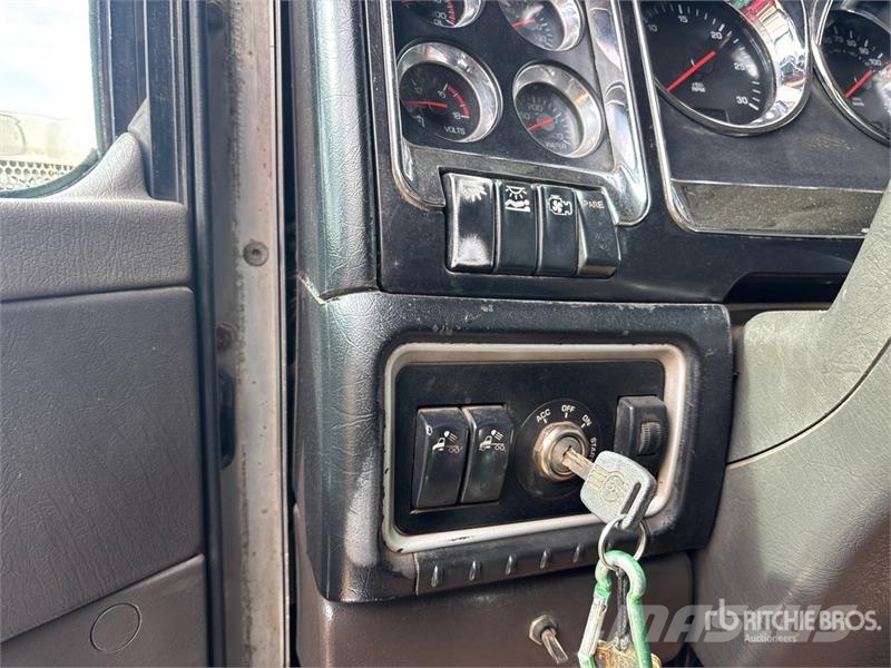 Kenworth T800 中古トラクターヘッド | トレーラーヘッド