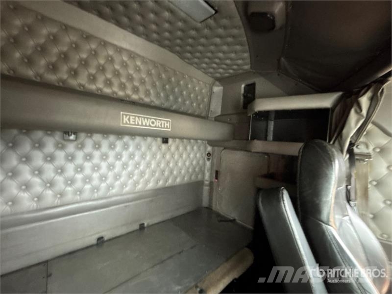 Kenworth T800 Vetopöytäautot