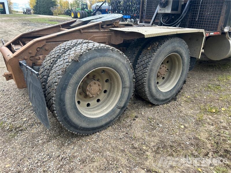 Kenworth T800 Naudoti vilkikai