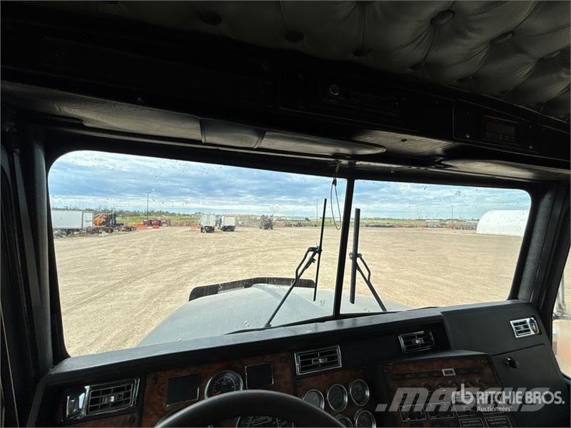 Kenworth T800 Самосвал