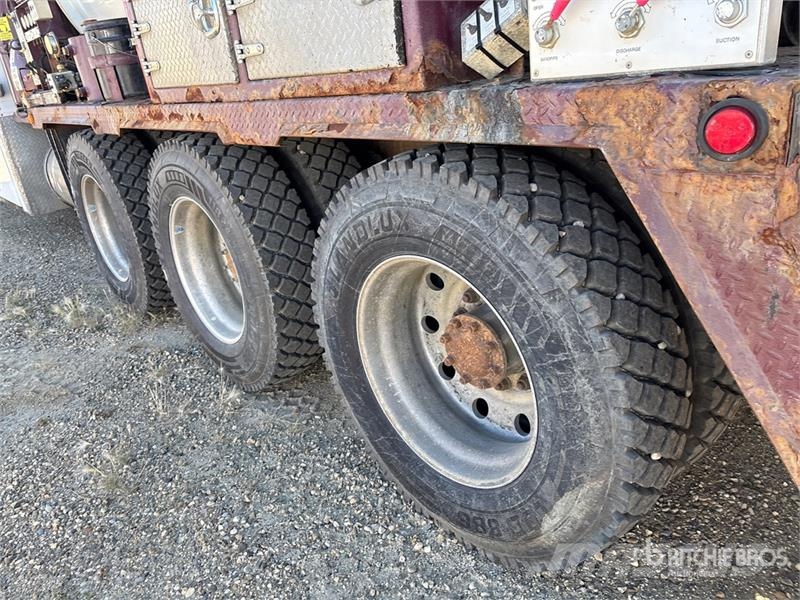 Kenworth T800 Kombinētās vakumsūkņa mašīnas