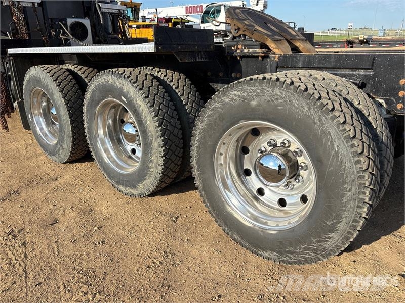 Kenworth T800 Prime Movers