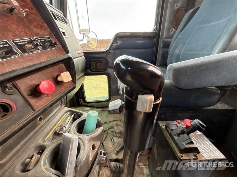 Kenworth T800 Sattelzugmaschinen