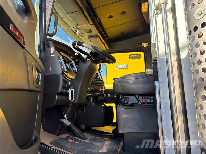 Kenworth T800 Tractor Units