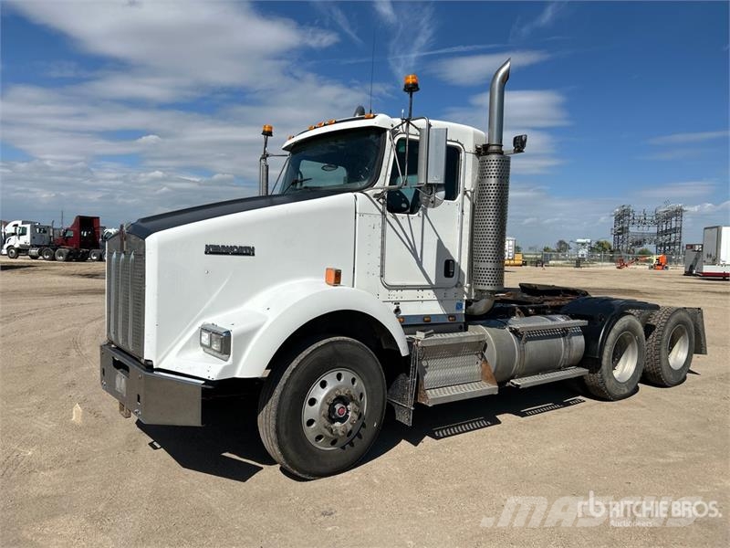 Kenworth T800 Vetopöytäautot