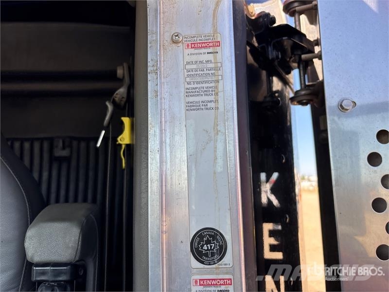 Kenworth T800 Combi / vacuum trucks