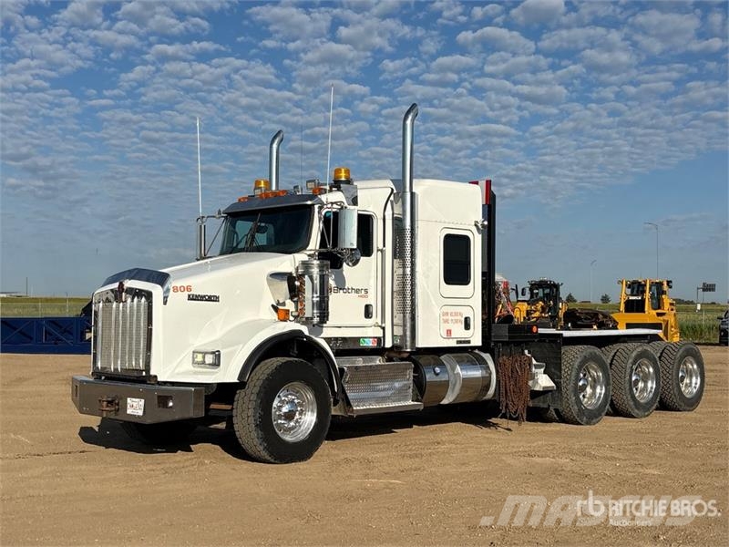 Kenworth T800 Prime Movers