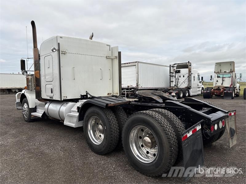 Kenworth T800 Vetopöytäautot