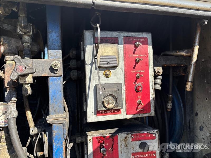 Kenworth T800 Kombinētās vakumsūkņa mašīnas