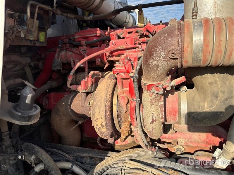 Kenworth T800 شاحنات الرافعات