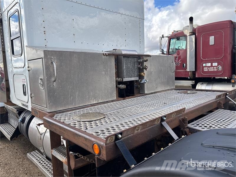 Kenworth T800 Vetopöytäautot