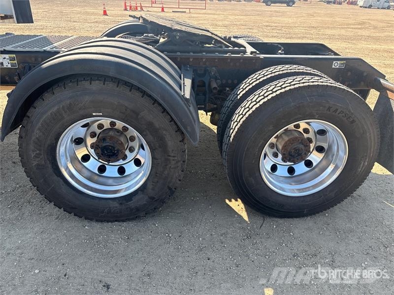 Kenworth T800 Prime Movers