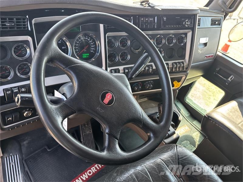Kenworth T800 Prime Movers