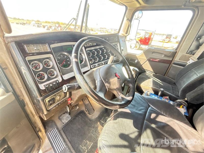 Kenworth T800 Tractor Units