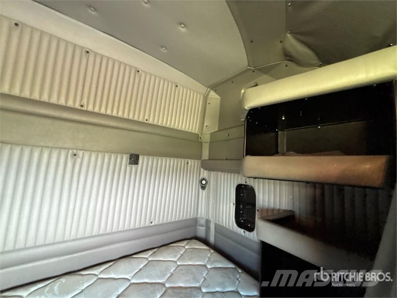 Kenworth T800 Vetopöytäautot