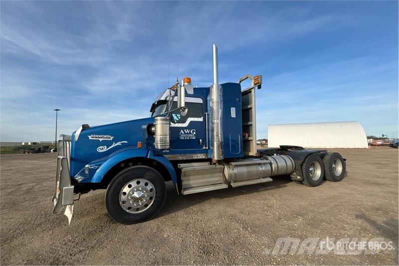 Kenworth T800 Autotractoare