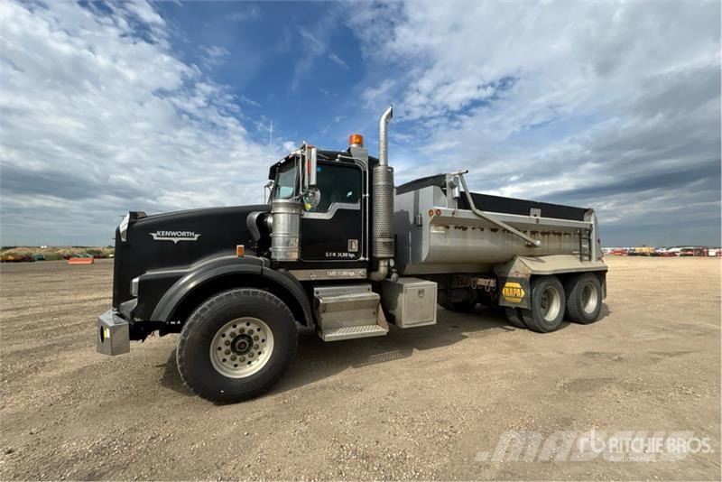 Kenworth T800 Самосвал