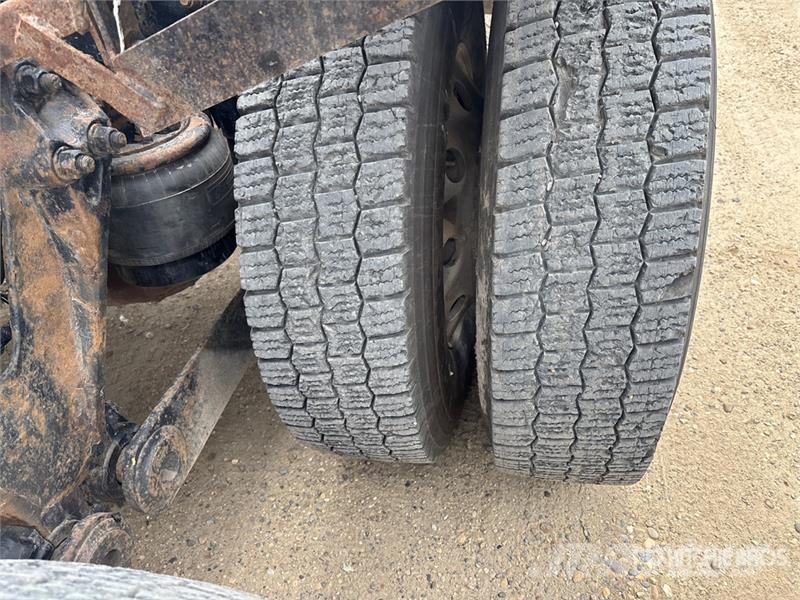 Kenworth T800 Vetopöytäautot