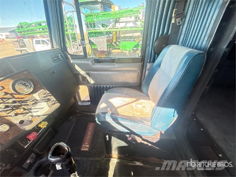 Kenworth T800 曳引機組件