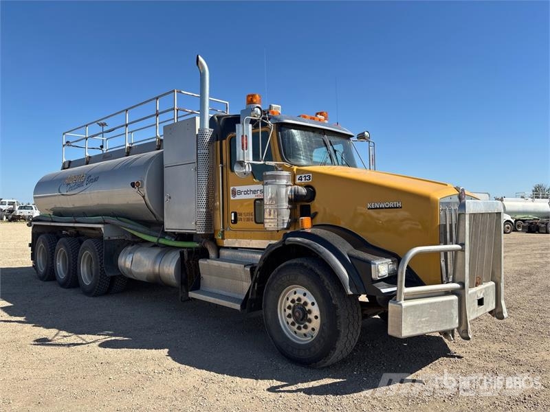 Kenworth T800 運油車