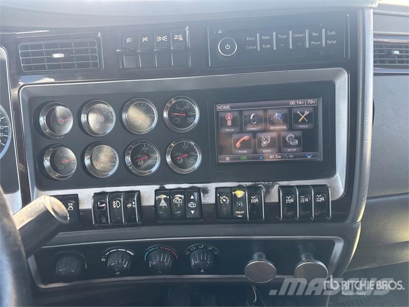Kenworth T800 Billenő teherautók
