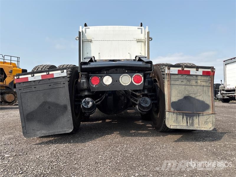 Kenworth T800 Vetopöytäautot