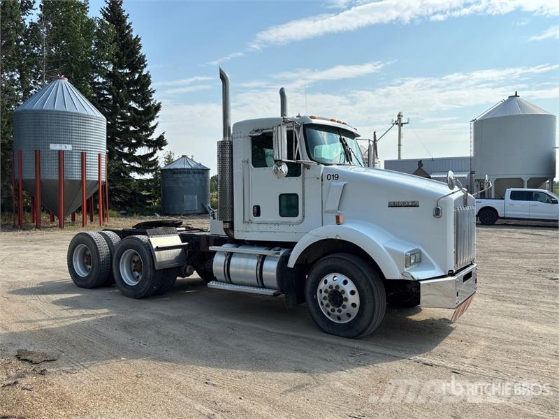 Kenworth T800 Vetopöytäautot