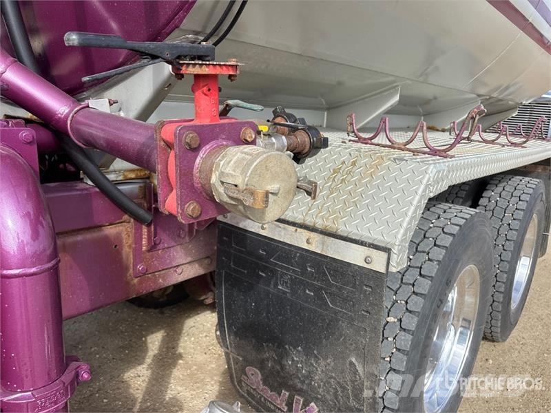 Kenworth T800 Andere Fahrzeuge