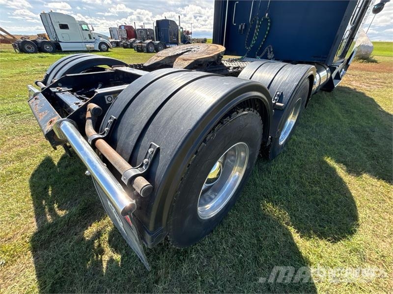Kenworth T800 Vetopöytäautot