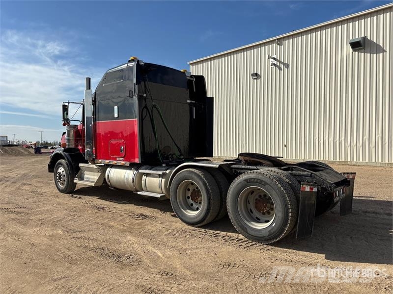 Kenworth T800 Vetopöytäautot
