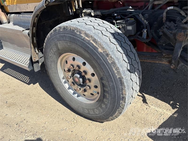 Kenworth T800 運油車