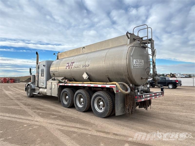 Kenworth T800 Säiliöautot