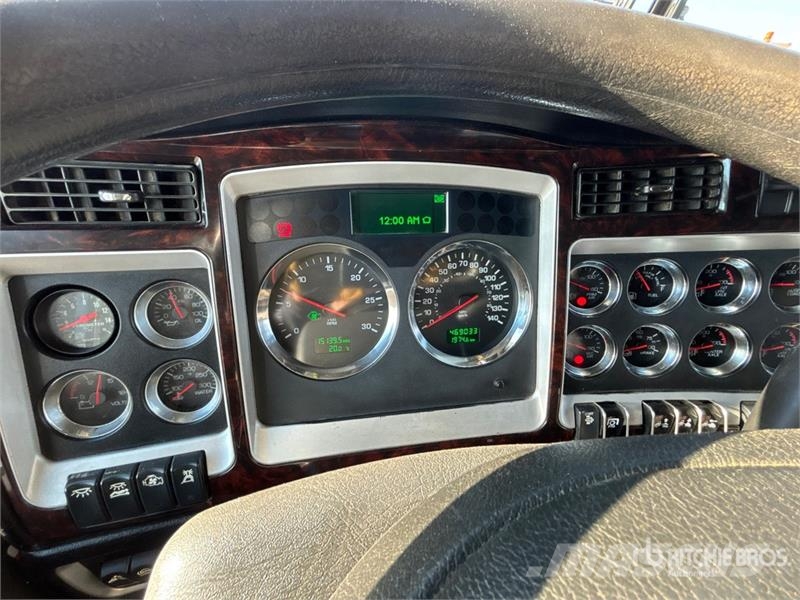 Kenworth T800 Prime Movers