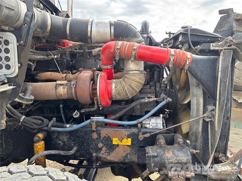 Kenworth T800 Самосвал