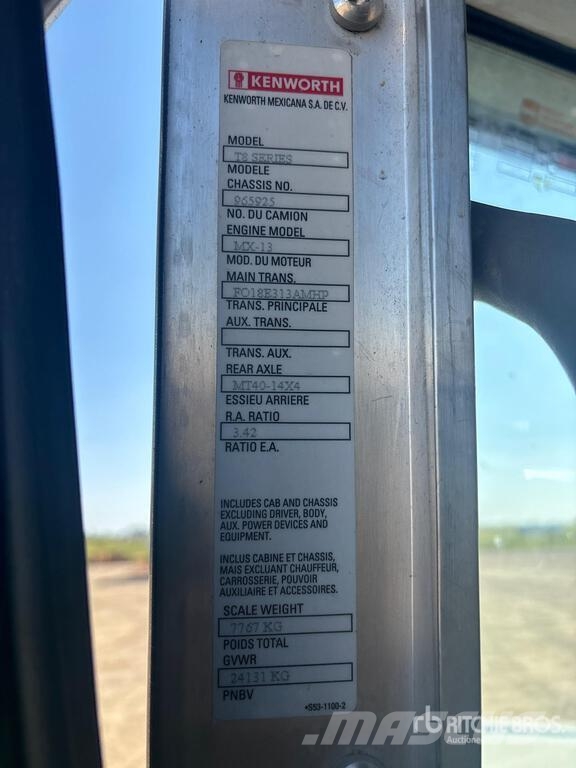 Kenworth T800 Prime Movers