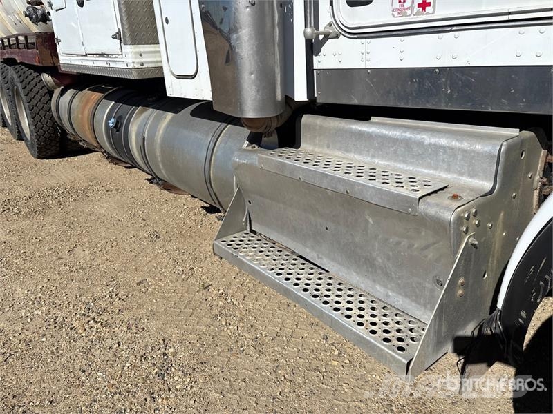 Kenworth T800 Kombinētās vakumsūkņa mašīnas