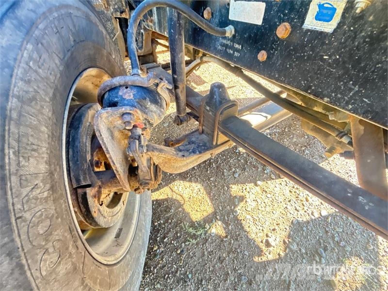 Kenworth T800 曳引機組件