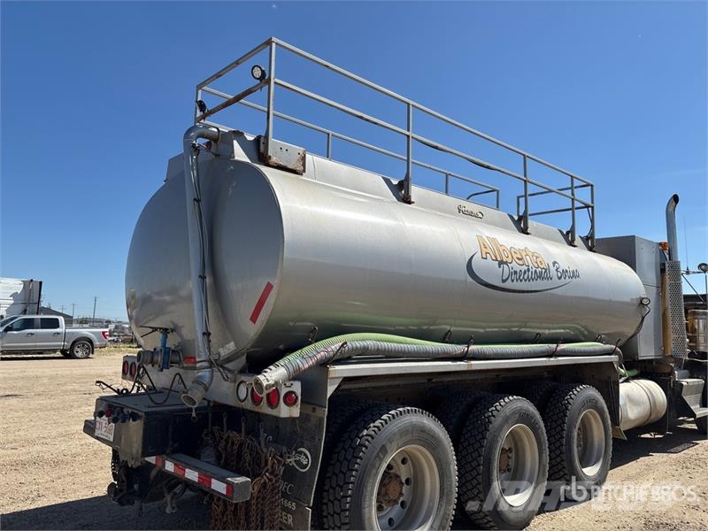 Kenworth T800 運油車