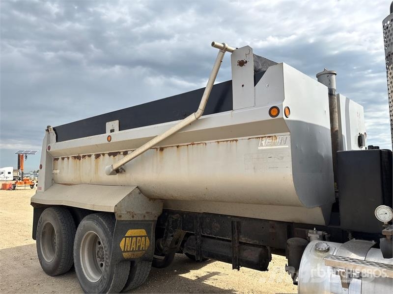 Kenworth T800 Самосвал