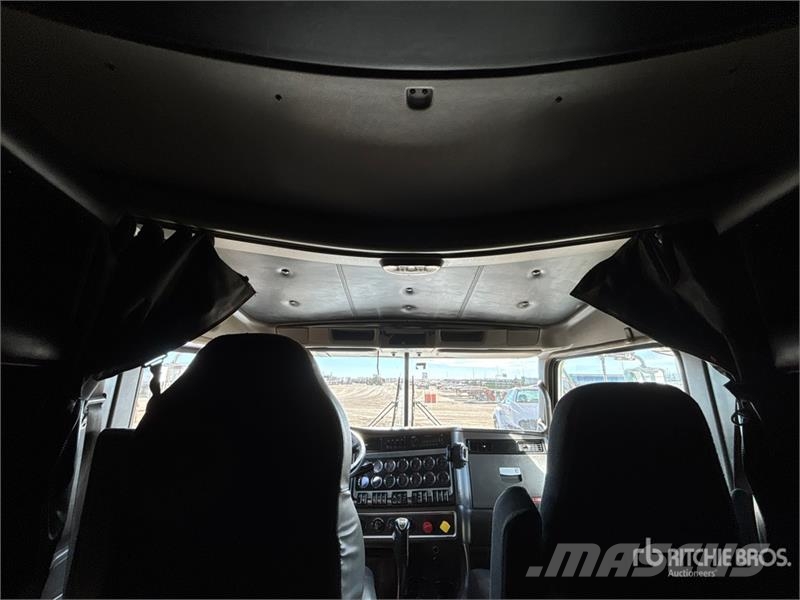 Kenworth T800 트랙터 유닛