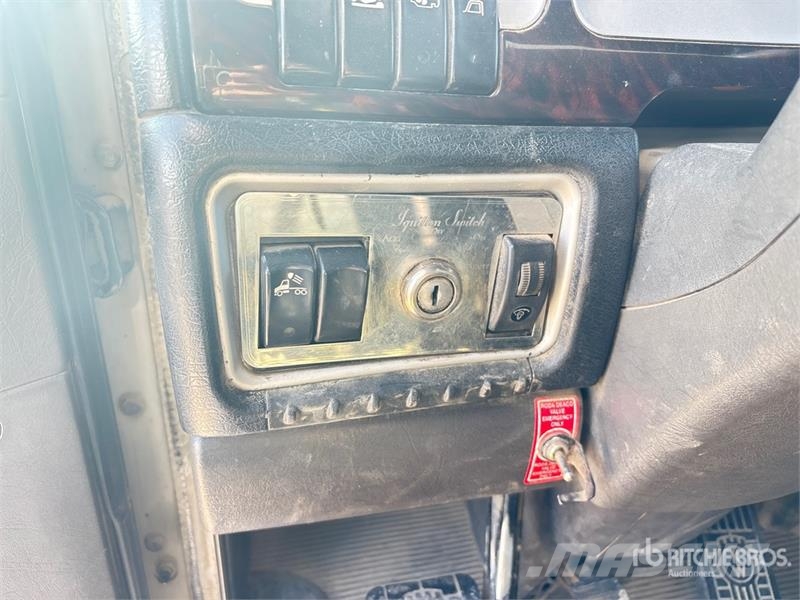 Kenworth T800 Tractor Units