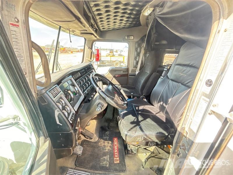 Kenworth T800 Tractor Units