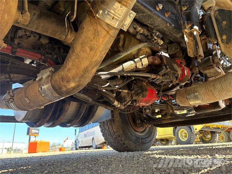 Kenworth T800 Kombinētās vakumsūkņa mašīnas