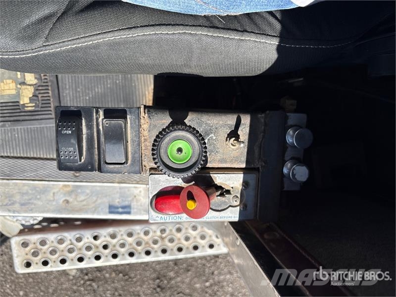 Kenworth T800 Lastbiler med tip