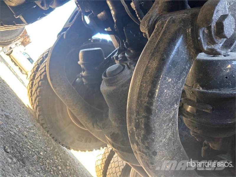 Kenworth T800 Kombinētās vakumsūkņa mašīnas