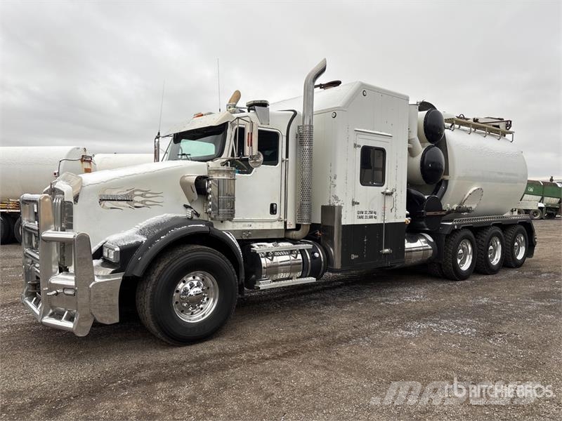 Kenworth T800 Vákuum teherautok