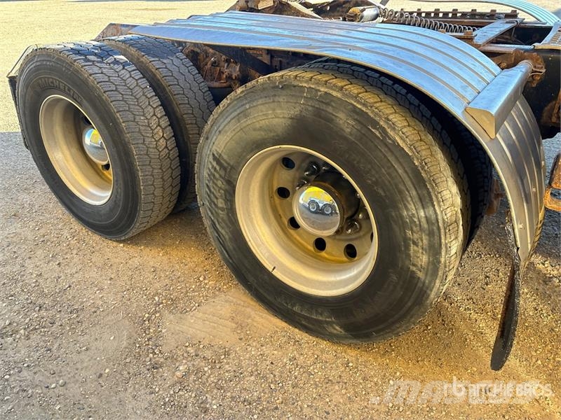 Kenworth T800 Tractor Units