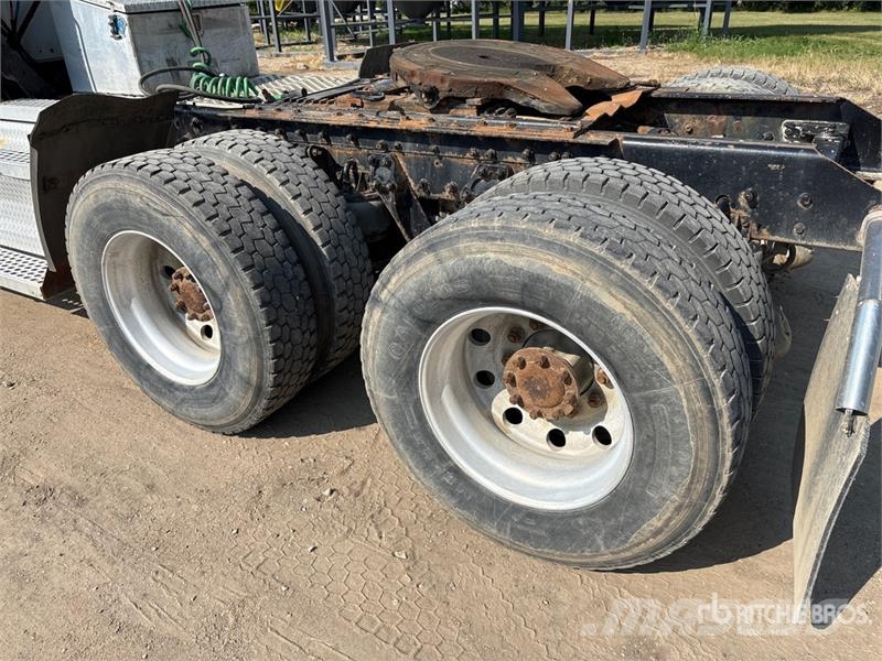 Kenworth T800 Vetopöytäautot